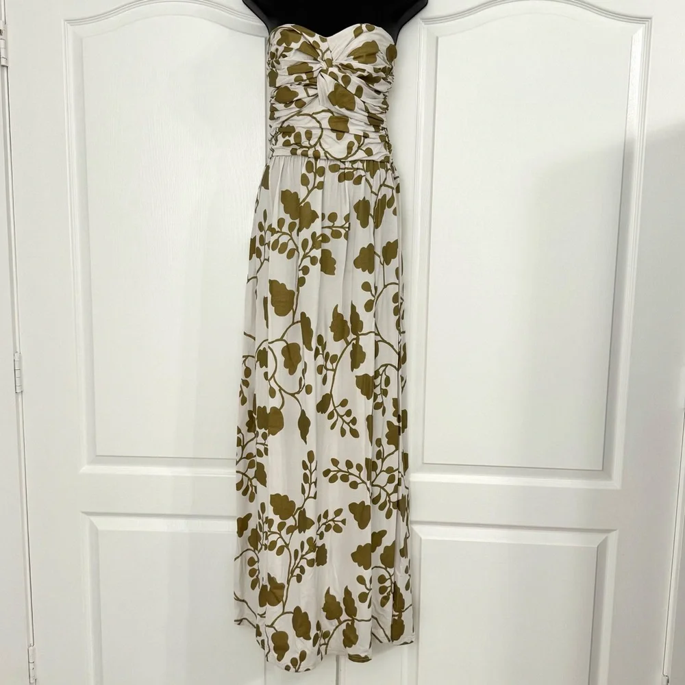 White Gold Floral Strapless Twist Bust Maxi Dress Size Large Flowy Elegant - Picture 3 of 9